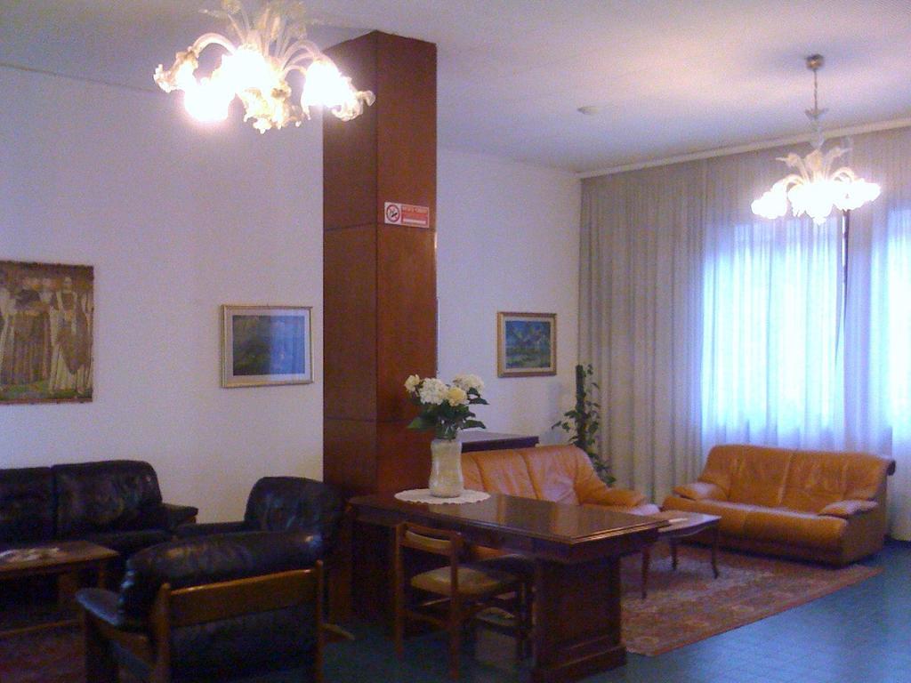 Palazzo Bezzi Hotel 라벤나 외부 사진